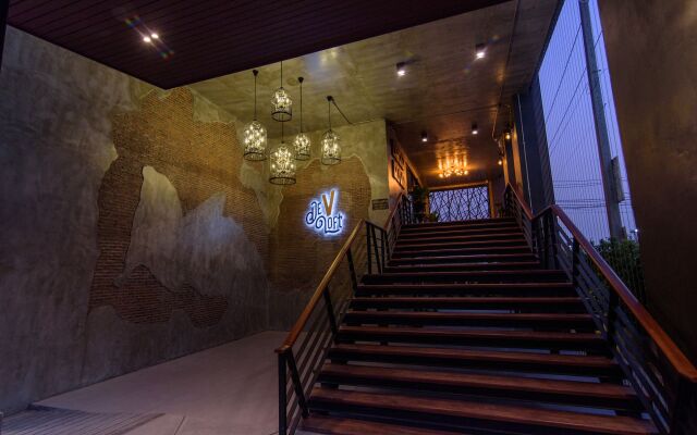 De V Loft Hotel