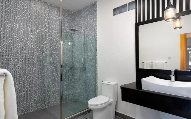 Tao Riverside Residence