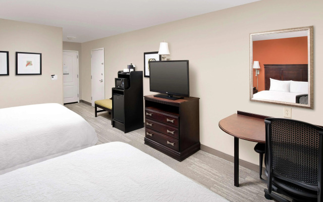 Hampton Inn Lenoir City