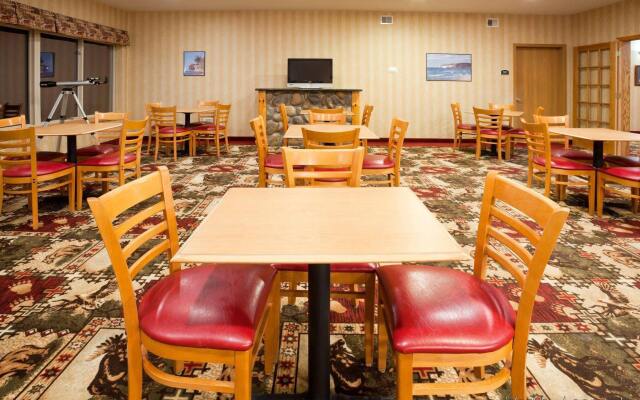 Holiday Inn Express Munising-Lakeview by IHG