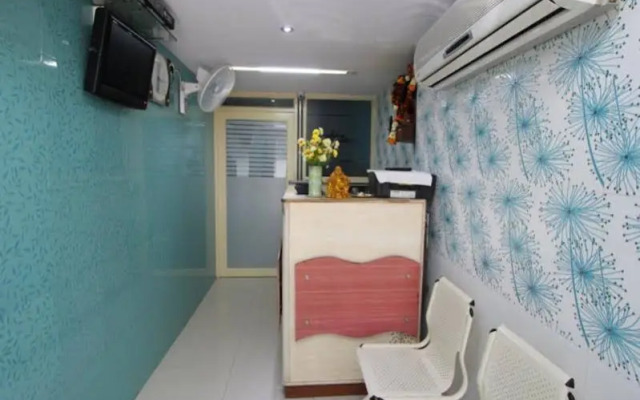 Hotel Sapphire Residency