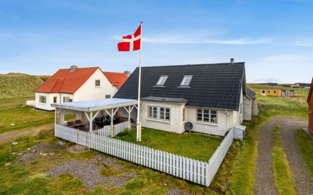 "Nadezda" - 150m from the sea in Western Jutland