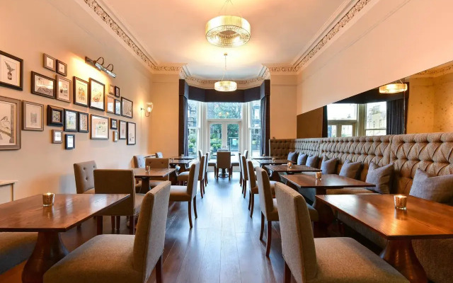 The Dunstane Houses - Hampton House