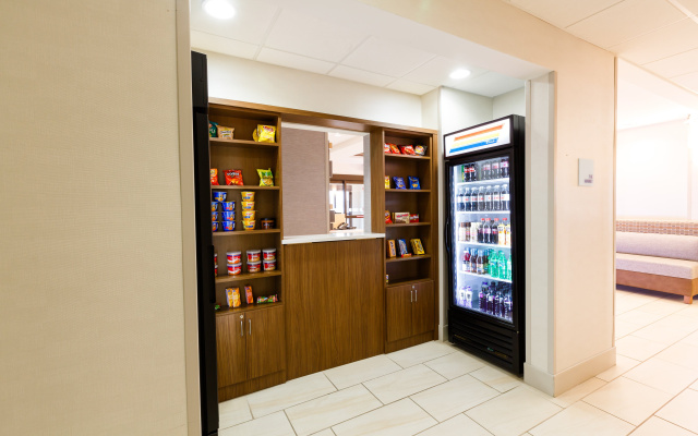 Holiday Inn Express & Suites Shelbyville by IHG