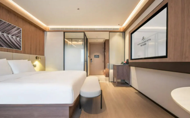 Shanghai Garden Rezen Hotel