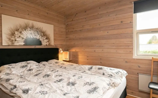 6 Person Holiday Home in Hals