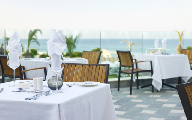 Sunrise Pearl Hotel & Spa