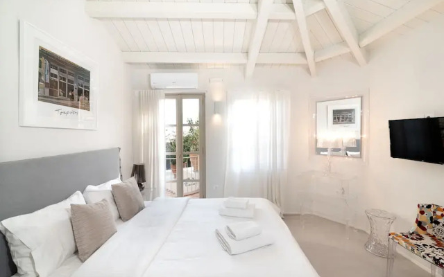 Acropolis Suites