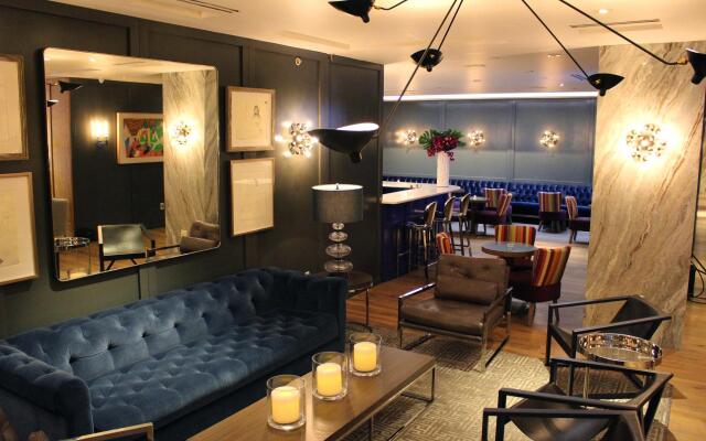 Luxe Rodeo Drive Hotel