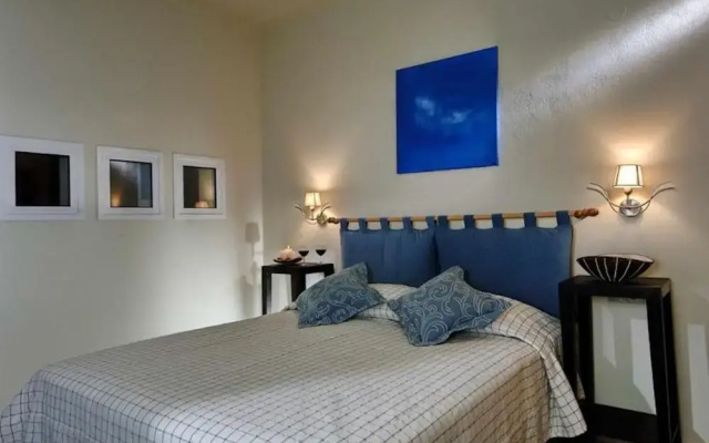 Villa Ouranos our Dream in Blue and Cream With Seaview and Pool