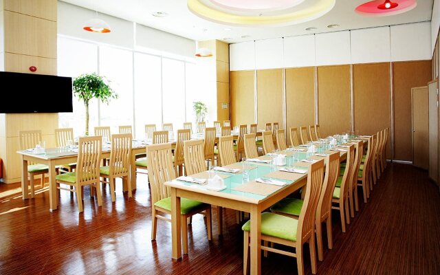 Apple Tree Gunsan Samanguem