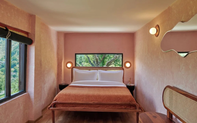 MINIMALIST An Eco Farmstay