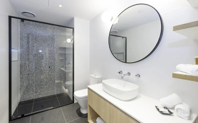 Oaks R Suites Geelong