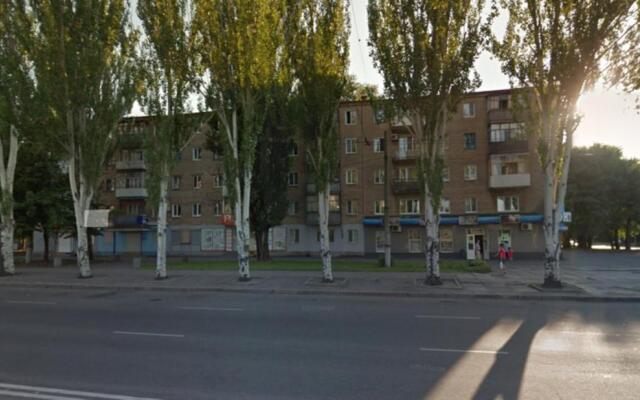 KR Apartments on Metalurhiv 31