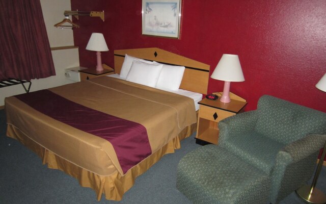 Newton Inn In Newton, KS