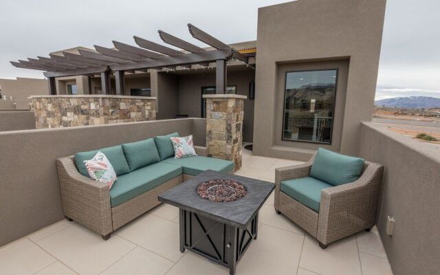 Canyon Views