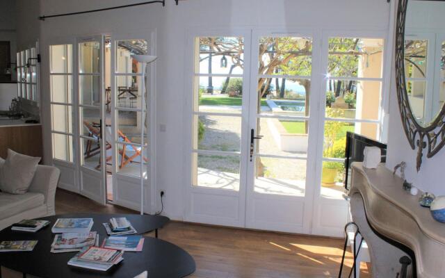 Holiday Home in Tourtour With Private Pool