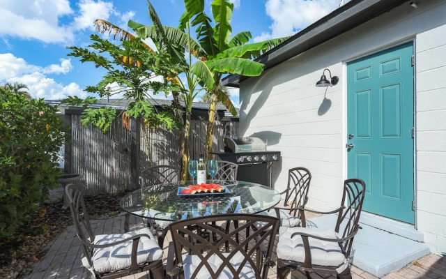 Nokomis Home Close to Beach