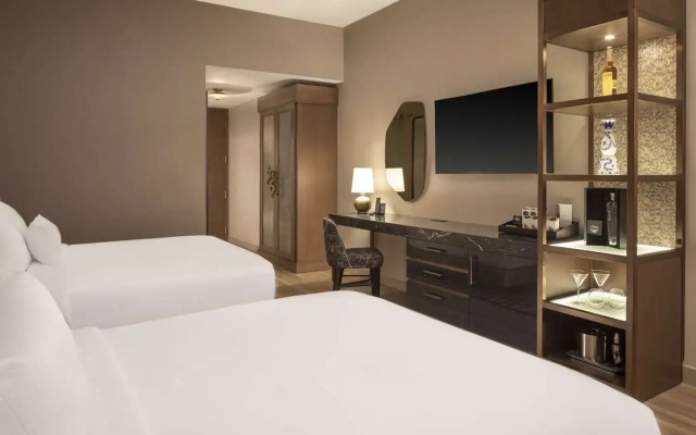 Caesars Republic Scottsdale, a Hilton Hotel