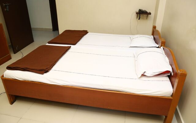 Sai sri Krishna Deluxe Lodge