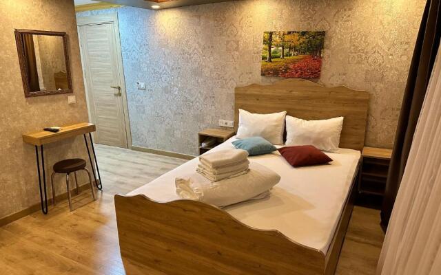 Golden Sail Hotel Old City