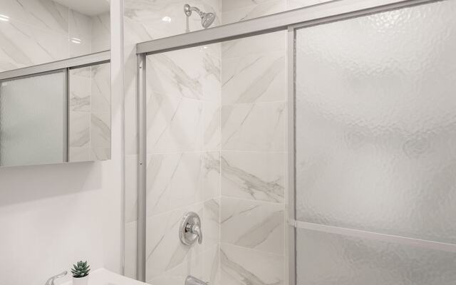 BRIGHT COZY 4Bed in the Heart of MileEnd