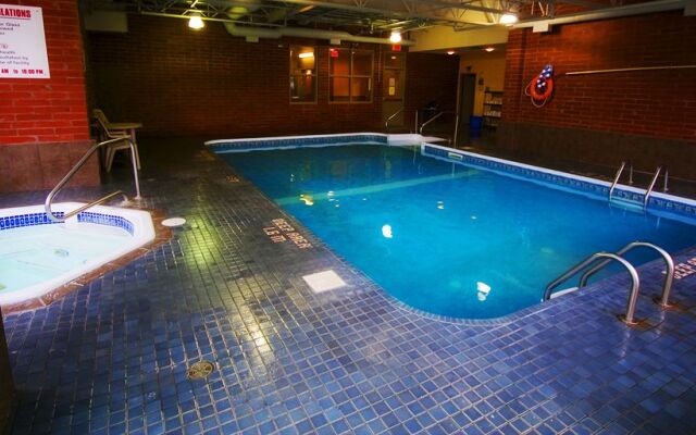 Elkwater Lake Lodge and Resort