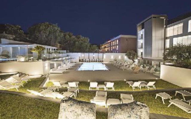 Ray Hotel Corfu