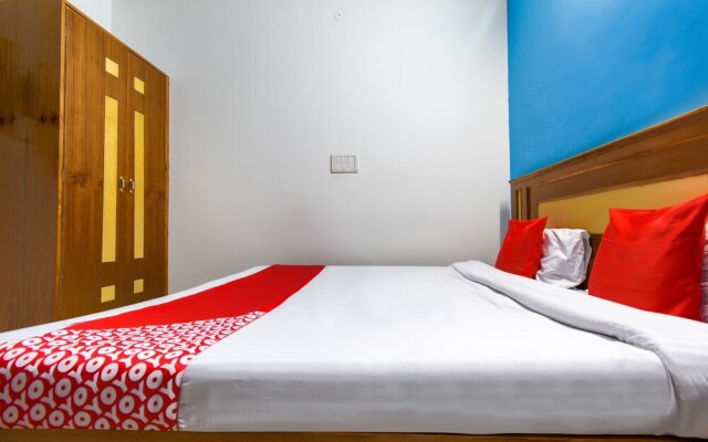 Oyo 47656 Ayush Home Stay