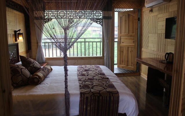 LongShenglongji Hotel
