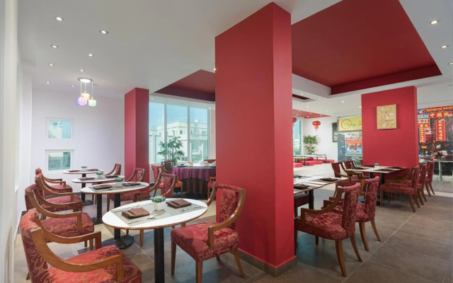 Al Hail Waves Hotel Managed By Centara