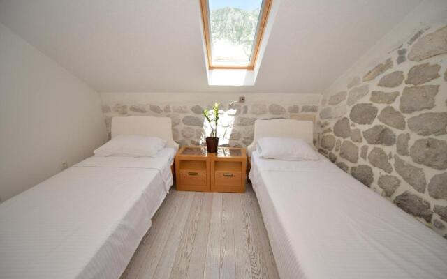 Seaside House Kotor
