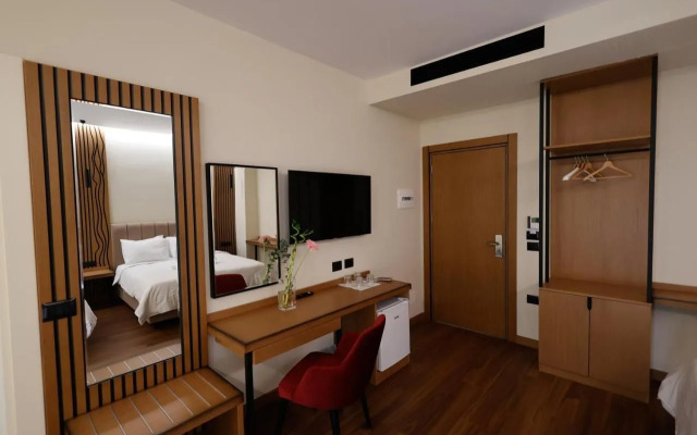 Valza Boutique Hotel