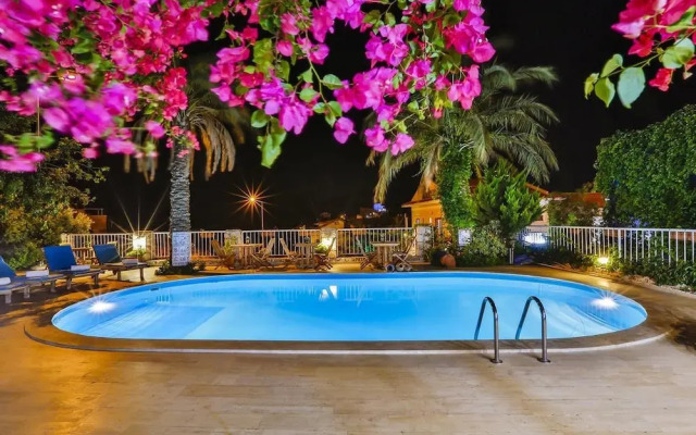 Kalkan Park Otel
