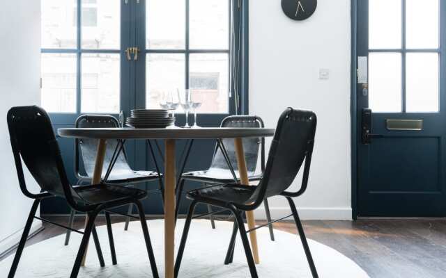 The Paddington Studio - Cool & Stylish 1BDR Mews in Paddington