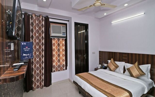 OYO 12348 Hotel Aerosky Residency