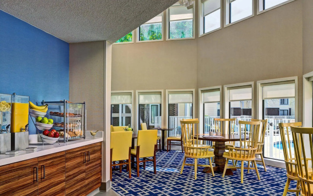 Sonesta Simply Suites Cleveland Westlake