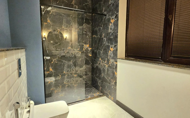 Luxury City Apartments (Laksheri Siti Apartments)