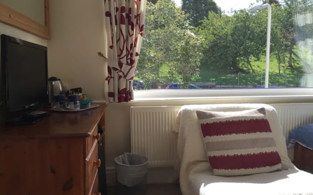Barbican Reach Bed & Breakfast - B&B