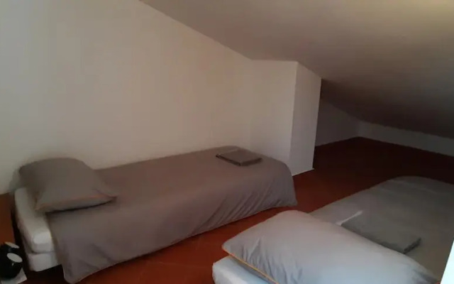 Sleeps 6 - Private Pool - Remote Countryside Villa