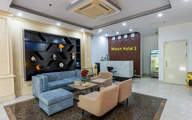 Moon Hotel Do Quang