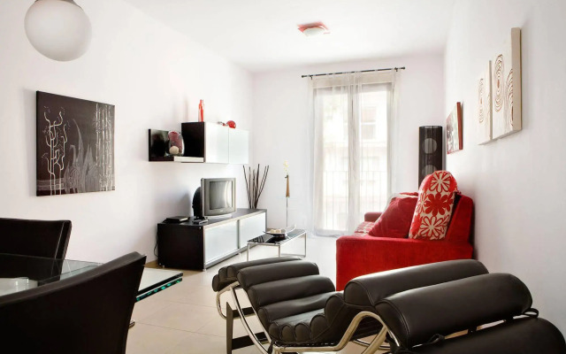 Apartamentos & Suites Real de Cartuja