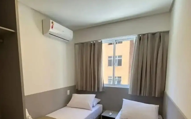 Edificio Promenade II Apt 205