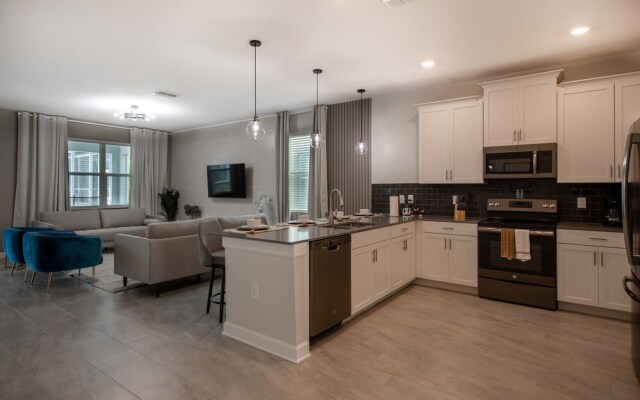 840dsd-the Retreat At Championsgate 7 Bedroom Home by RedAwning