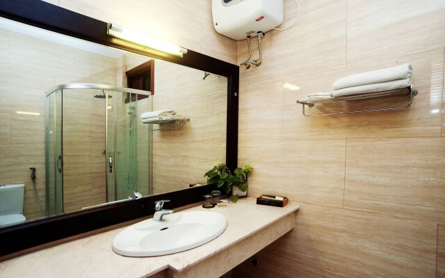 Hoang Linh Riverside Hotel