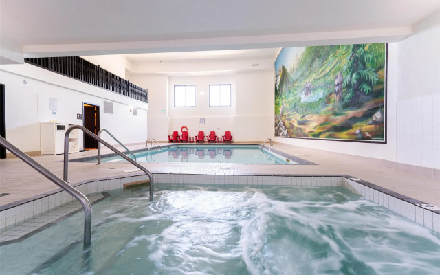 Prestige Radium Hot Springs Resort, WorldHotels Crafted