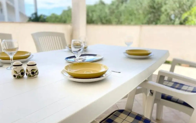 Žare - With Garden - A1