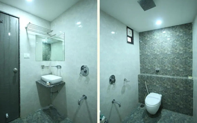 The Pacific Hotel, Vadodara