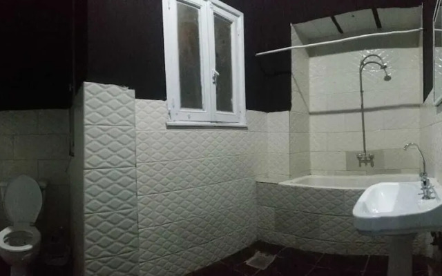 Castle Hotel - Hostel