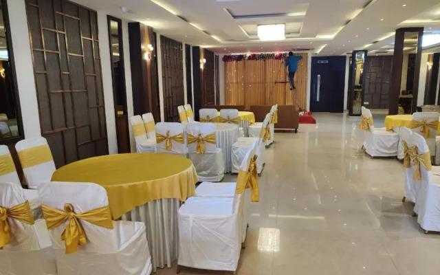 Paras Inn